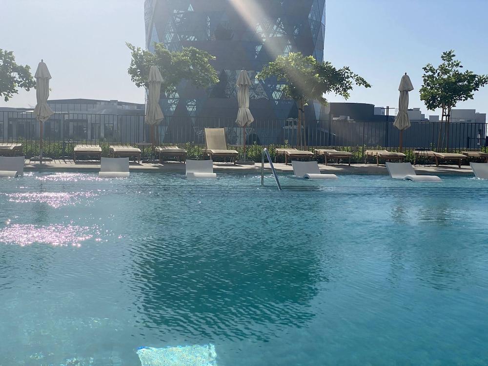 Lux BnB Collective-1 -Dubai Hills - Tap to explore photos
