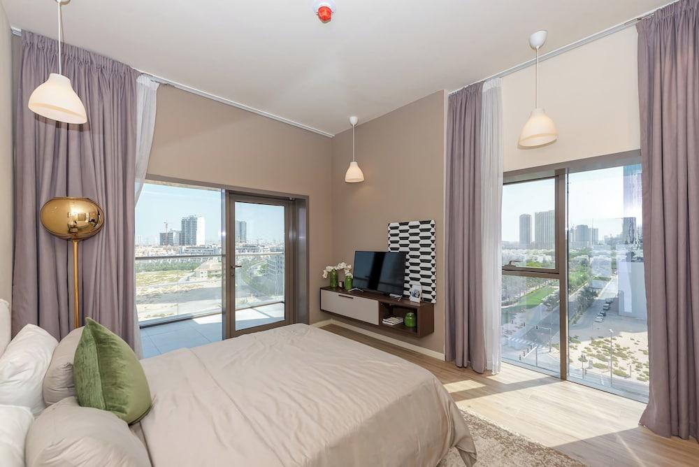 Stunning 1 Bedroom Balcony at Park View Dubai - Tap to explore photos