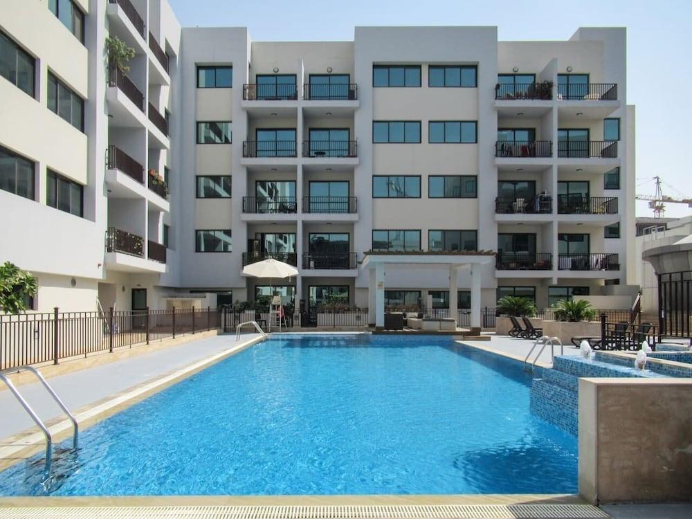 Regal 1BR Apartment With Tranquil Settings in Jvc! - Tap to explore photos