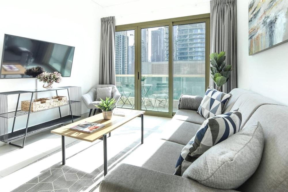 Minutes From JBR Beach! Beautiful 1BR in Marina! - Tap to explore photos