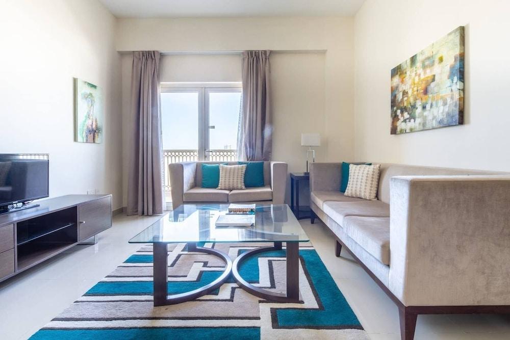 Modern Living In This 2BR Apt In The Heart of Downtown Jebel Ali - Sleeps 4! - Tap to explore photos