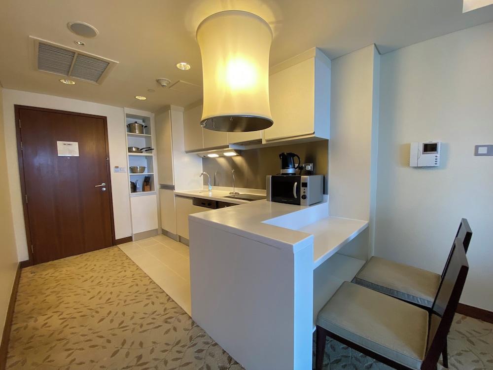 SuperHost EMAAR Residences Apartments - Address Dubai Mall Room Type - Grand Studio