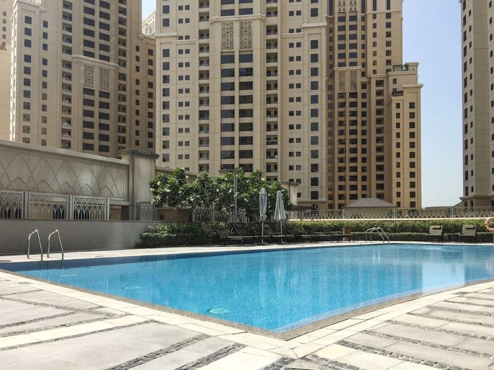 Remarkable & Gorgeous 1BR Loft in Jbr! - Tap to explore photos