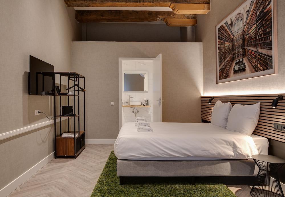 The Sixteen Room Type - Deluxe Double Room