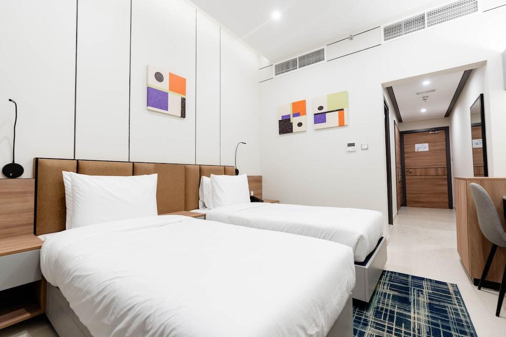 Resivation Hotel Room Type - Superior Twin Room