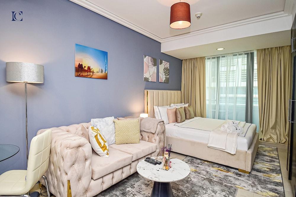 Chrs - Well-kept Furnished Studio - Tap to explore photos