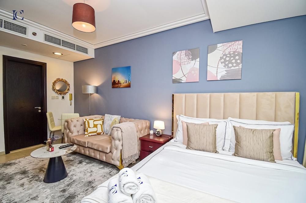 Chrs - Well-kept Furnished Studio - Tap to explore photos