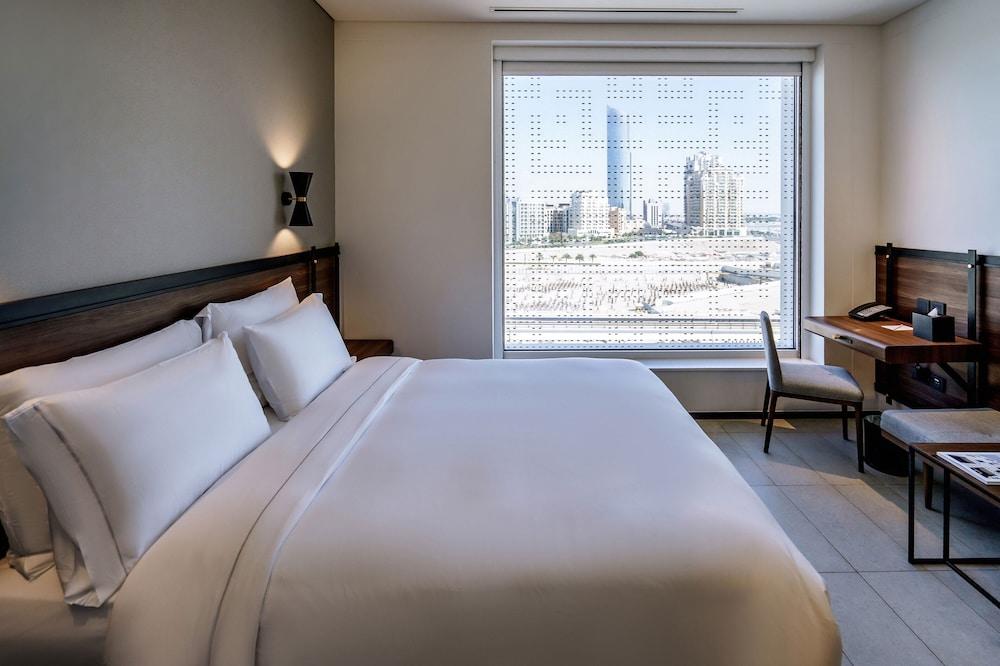 FORM Hotel Al Jaddaf, Dubai, a Member of Design Hotels - Tap to explore photos