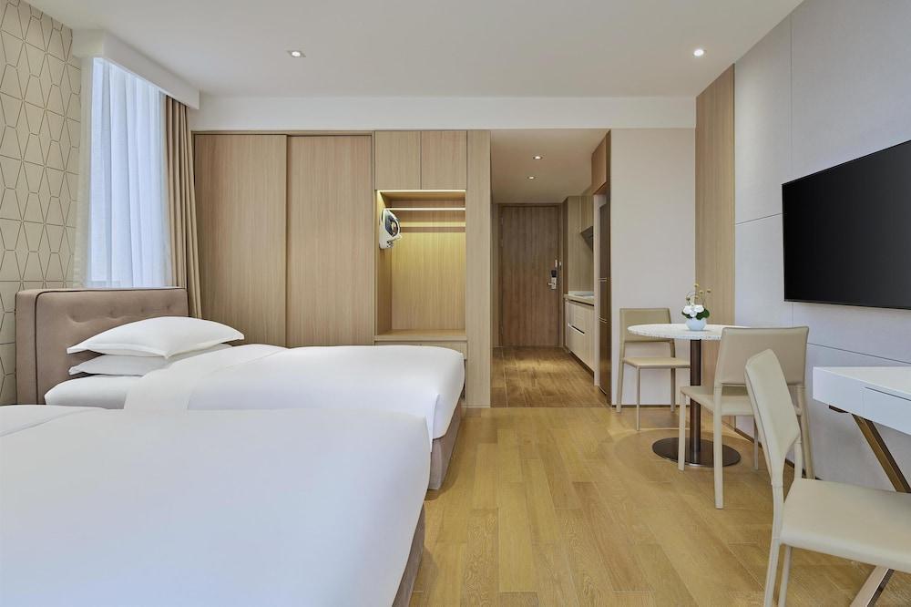 Hyatt Place Shanghai Lingang - Tap to explore photos