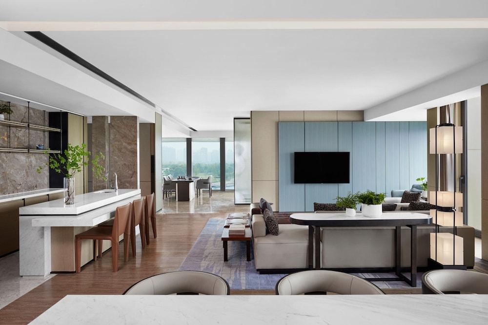 JW Marriott Shanghai Fengxian - Tap to explore photos