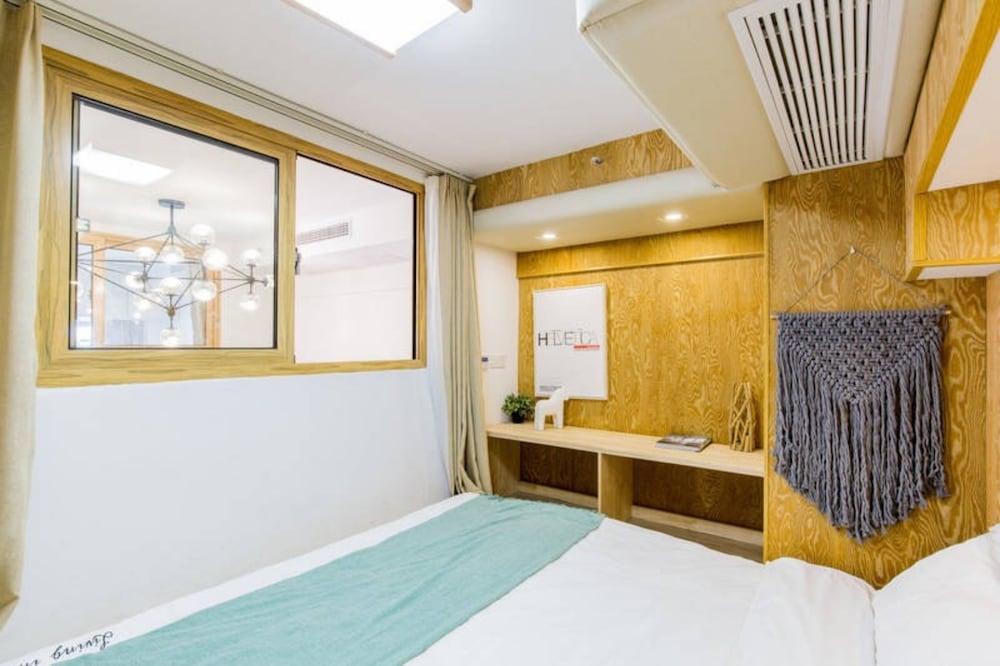 LIVE INN Chuansha - Tap to explore photos
