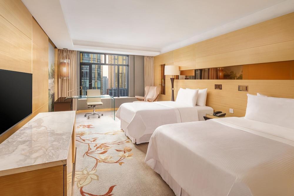 The Westin Bund Center, Shanghai Room Type - Room, 2 Twin Beds, City View