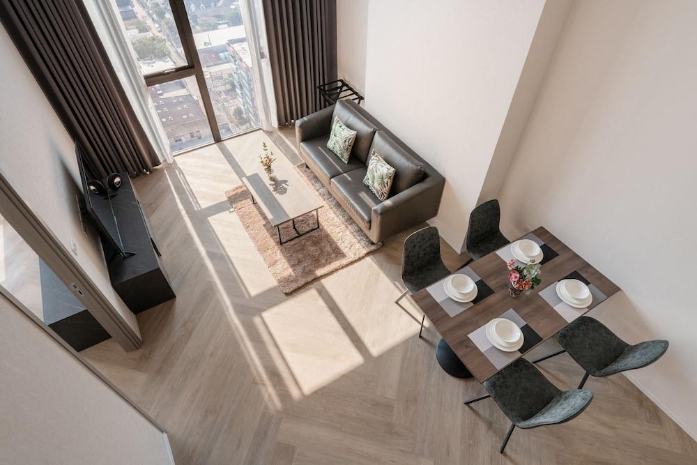 Ramada by Wyndham Bangkok Sukhumvit 87 - Tap to explore photos