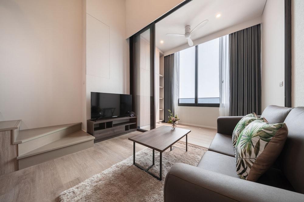 Ramada by Wyndham Bangkok Sukhumvit 87 - Tap to explore photos