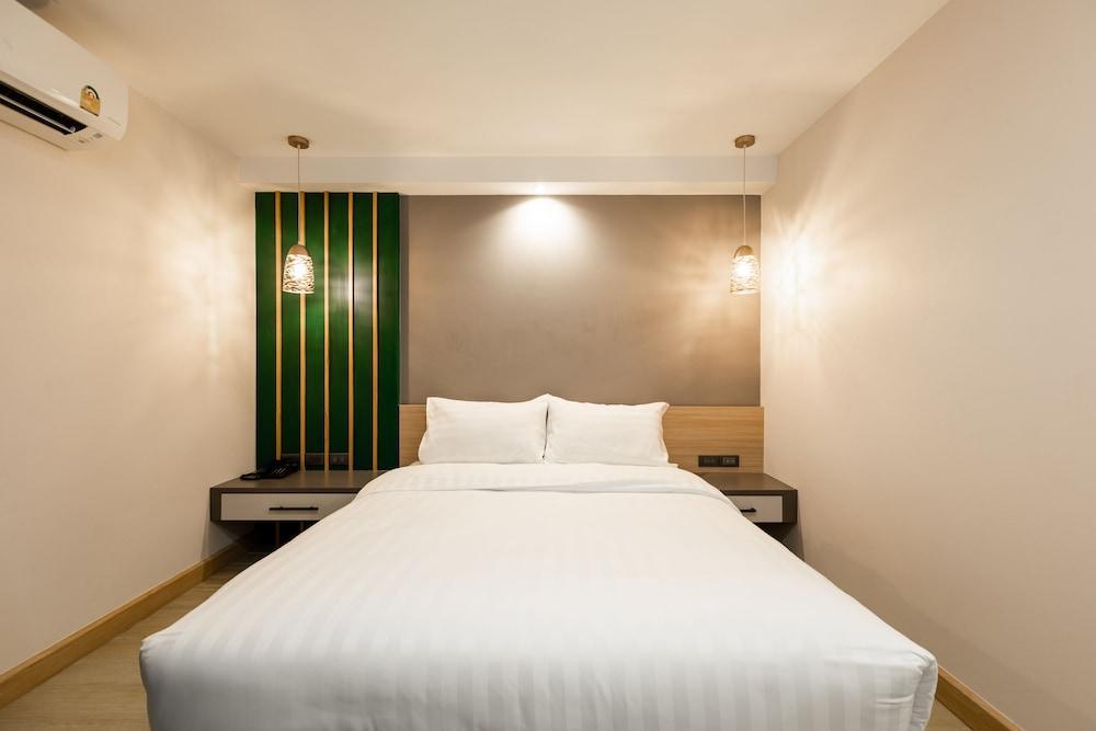City Park Hotel Bangkok Pratunam - Tap to explore photos