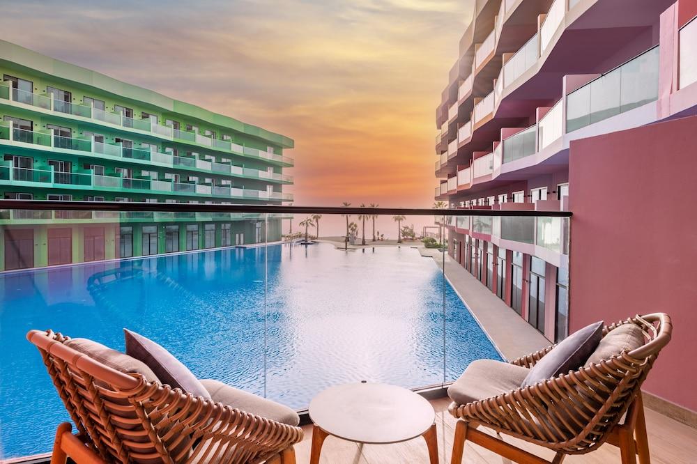 voco Monaco Dubai, an IHG Hotel, Adults Only, World Islands - Tap to explore photos