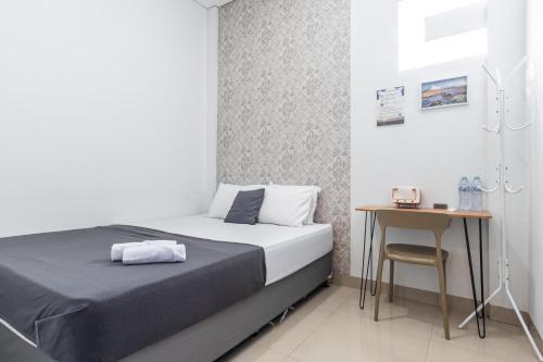 Monggo Mampir Tanjung Duren By Reccoma Room Type - Superior Double Room