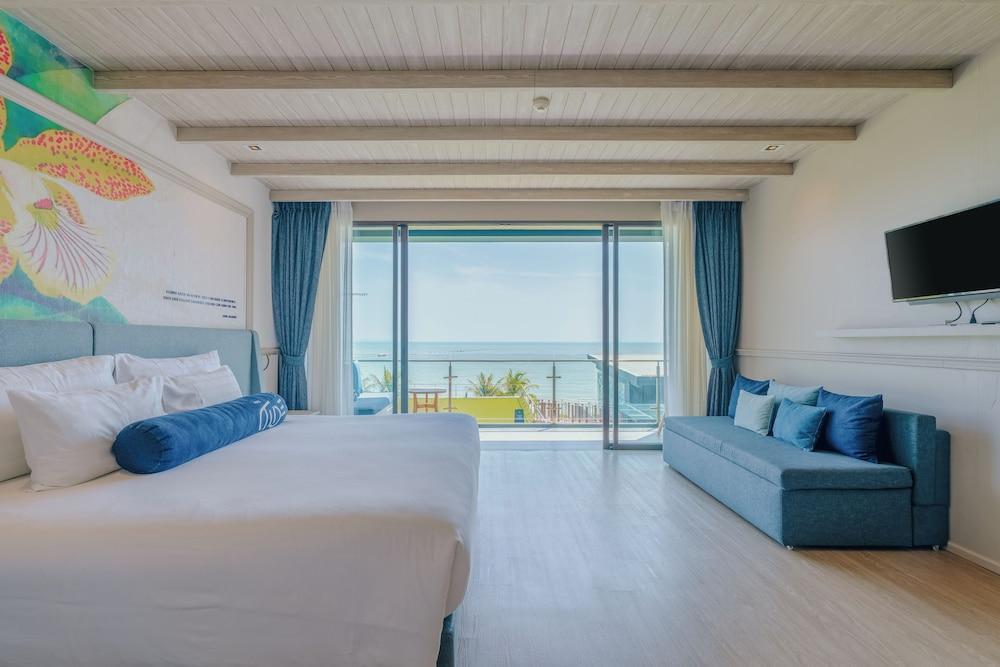 Hotel Tide Phuket Room Type - Grand Deluxe Double Bed