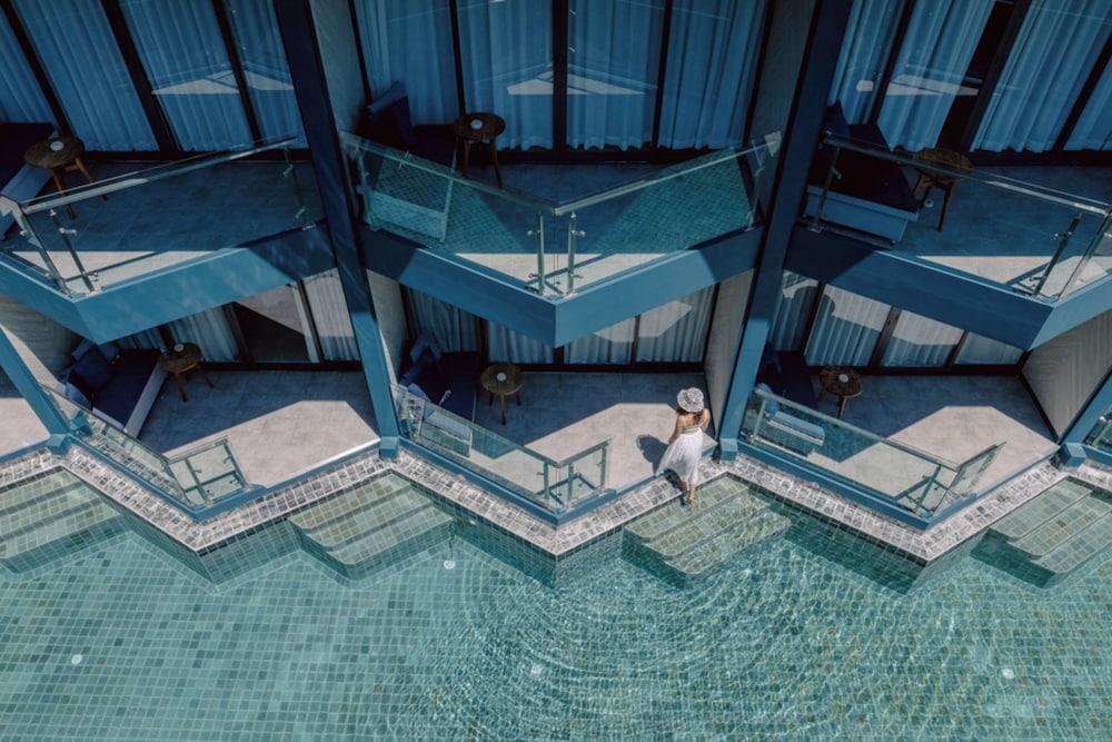 Hotel Tide Phuket - Tap to explore photos