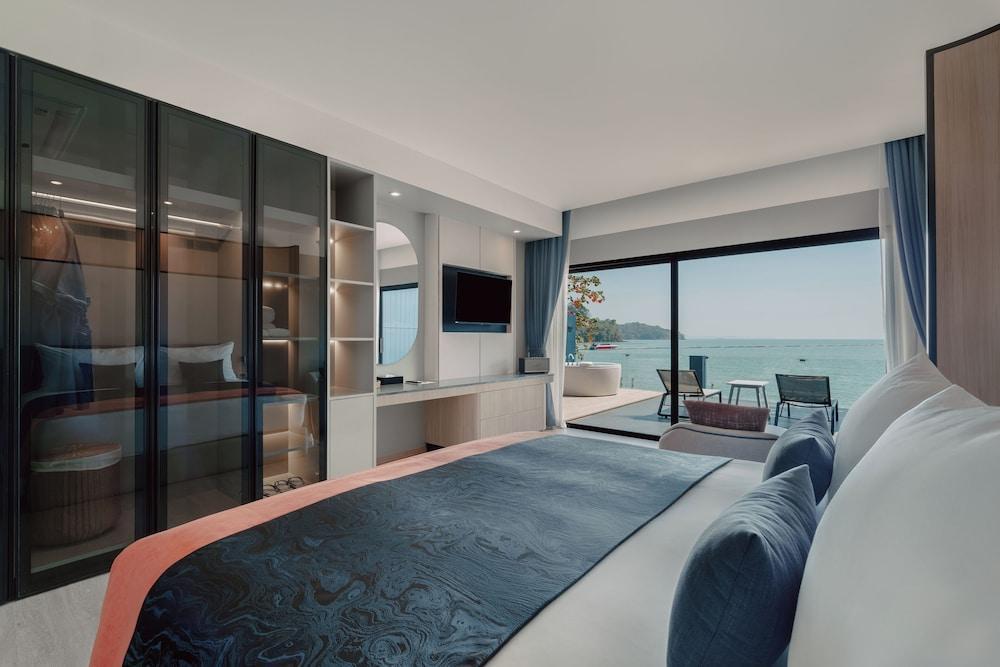 Hotel Tide Phuket Room Type - Grand Deluxe Ocean View ( Adults Only)