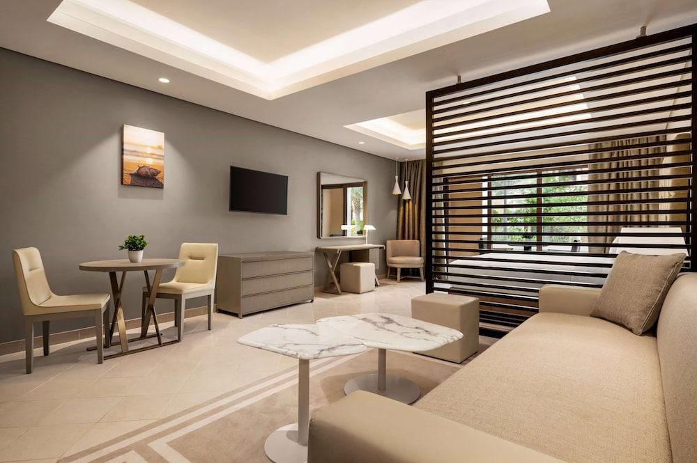 Wyndham Residences The Palm - Tap to explore photos