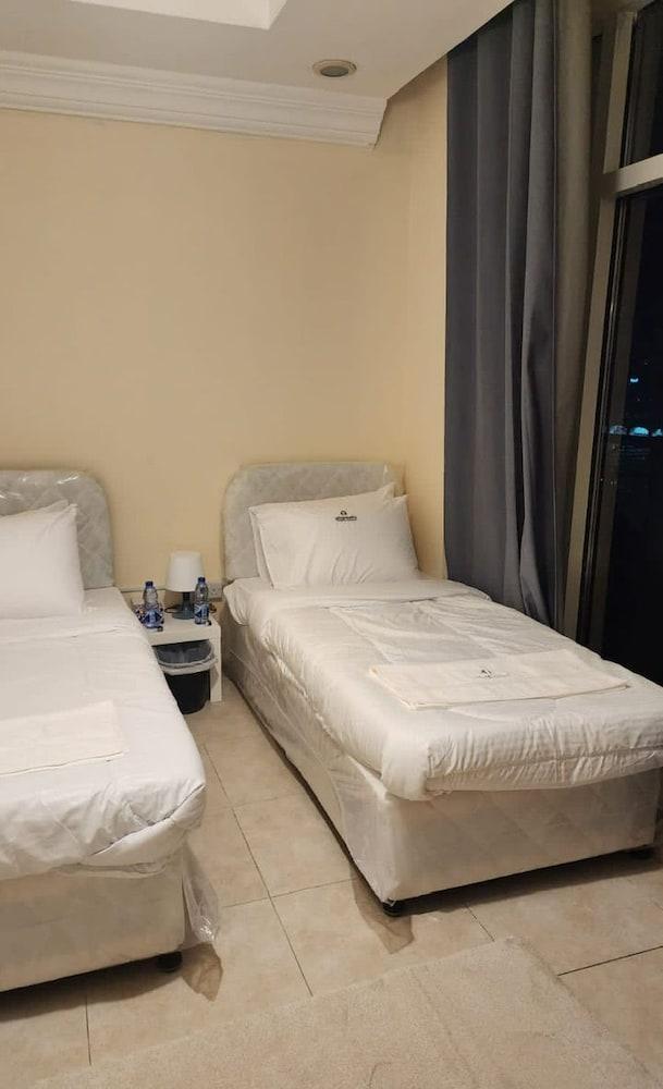 Pharaohs Inn Deira Hostel Room Type - Classic Double or Twin Room