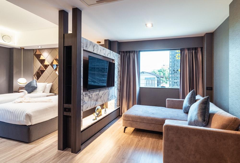 The One Smart Living & Safety Room Type - Deluxe Twin Room