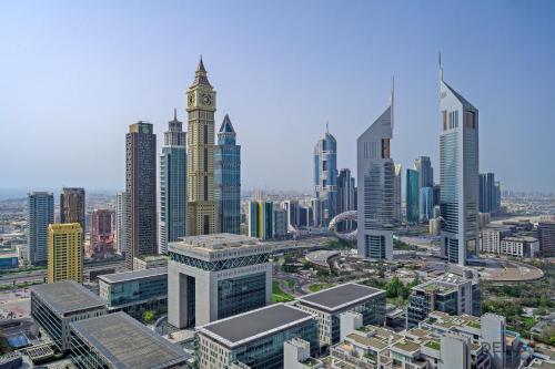 Sunny Studio at Sky Gardens DIFC by Deluxe Holiday Homes