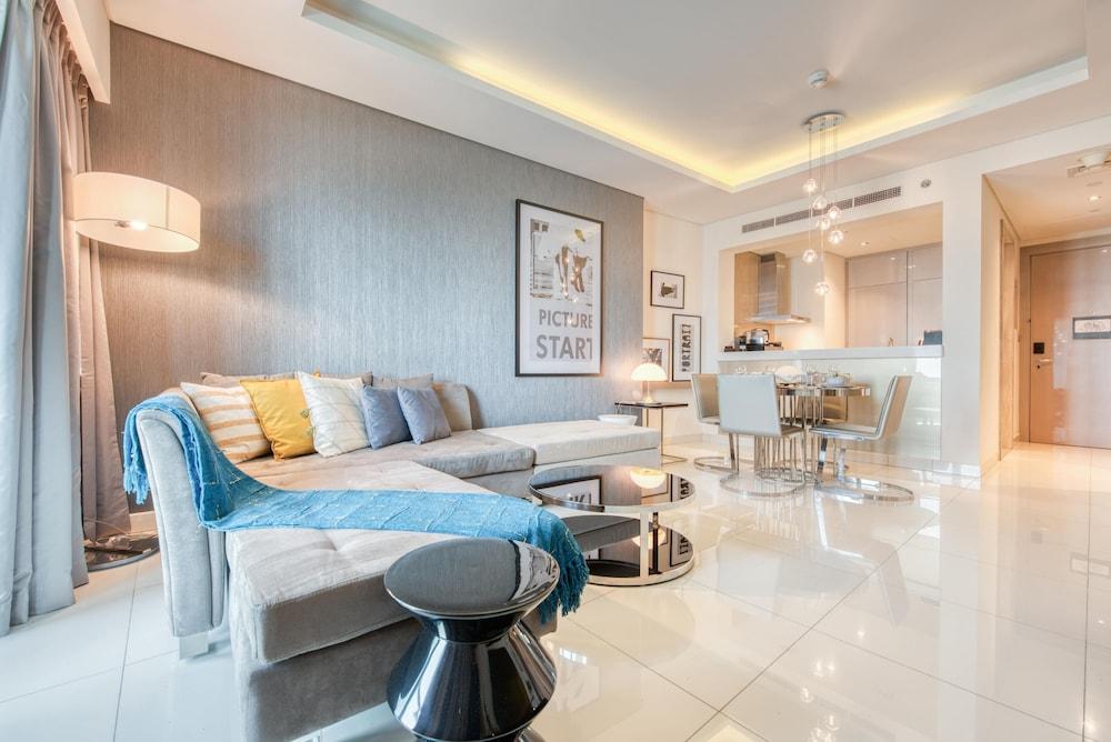 Maison Privee - Cool Dubai Apt next Burj Khalifa & Design District - Tap to explore photos