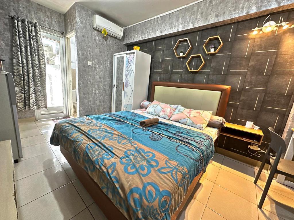 Minimalist & Comfy Studio Pool View at Baywalk Mall Pluit Tower C