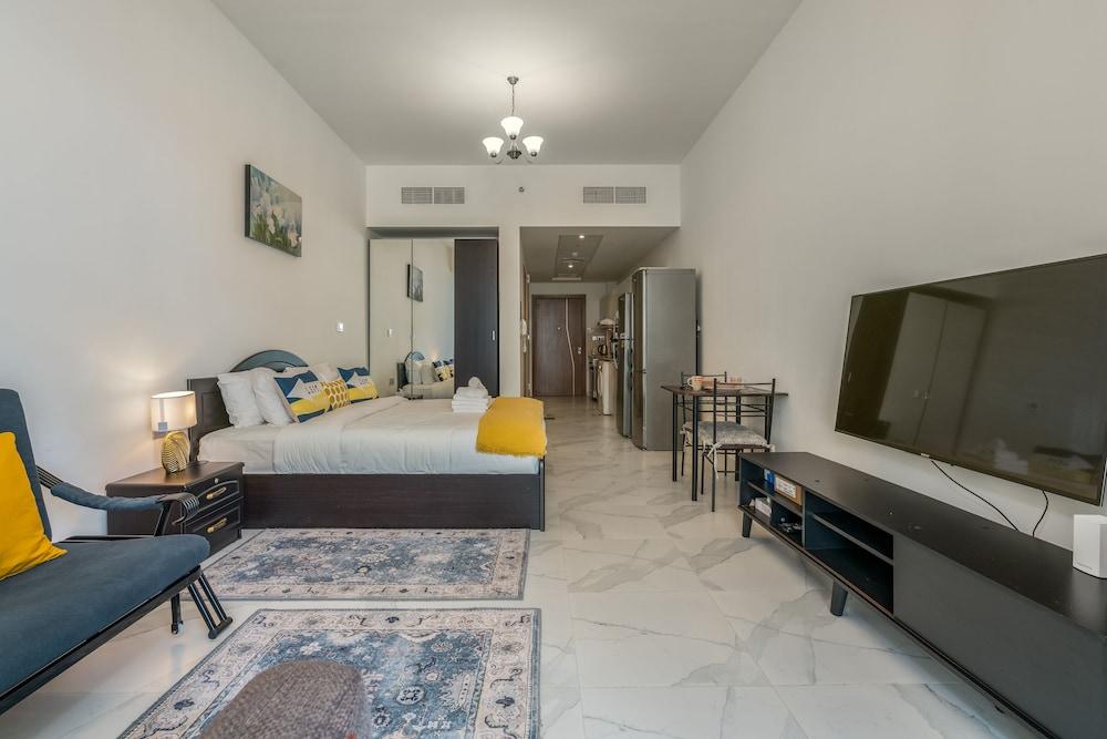 Brand new Studio With Balcony in Business Bay - Tap to explore photos