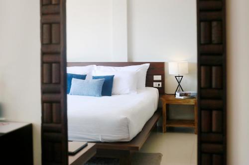 The Langstan Suites - Tap to explore photos