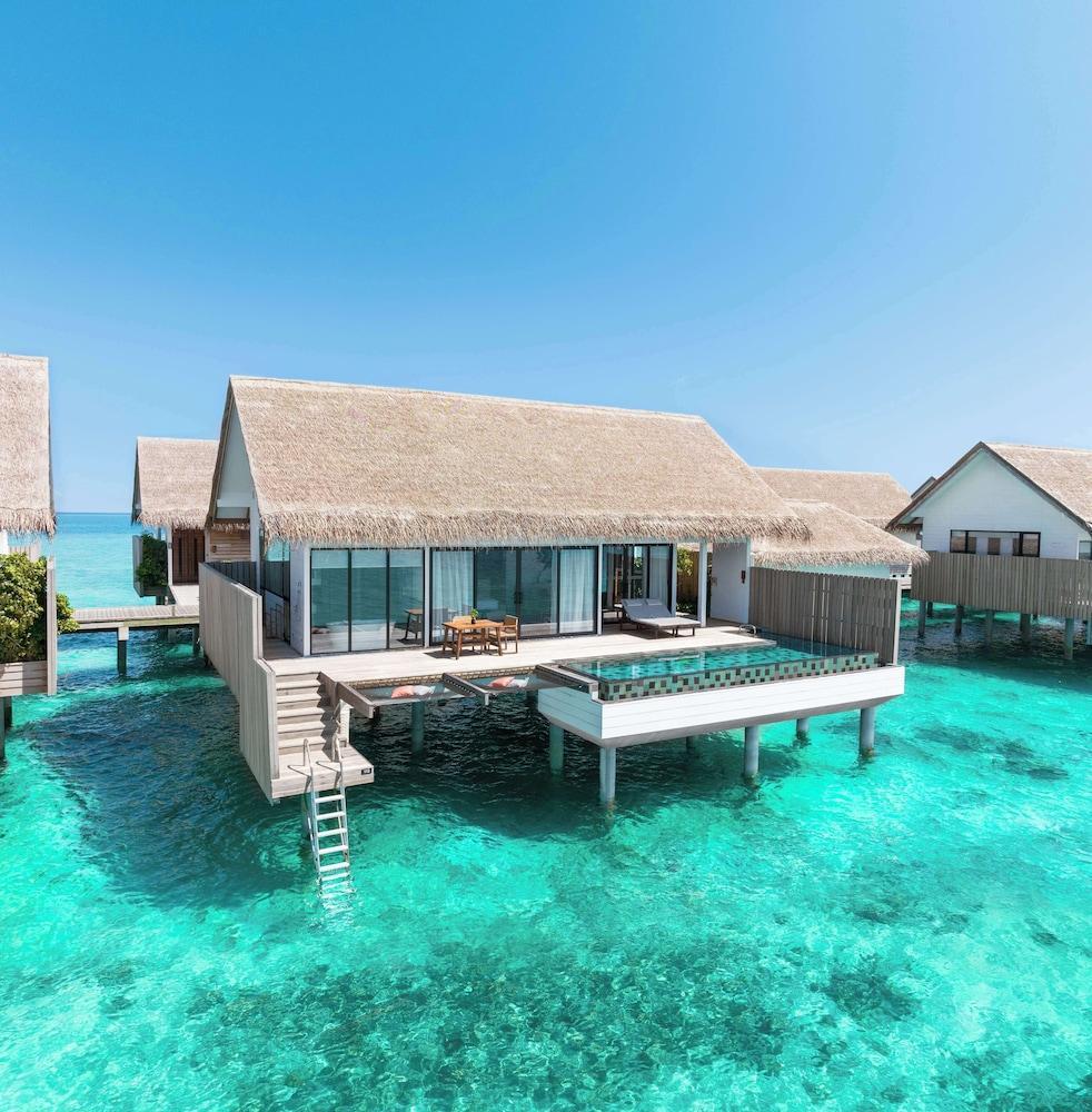 Hilton Maldives Amingiri Resort & Spa Room Type - One Bedroom Overwater Suite with Pool Hilton Maldives Amingiri Resort & Spa Room Type - One Bedroom Overwater Suite with Pool