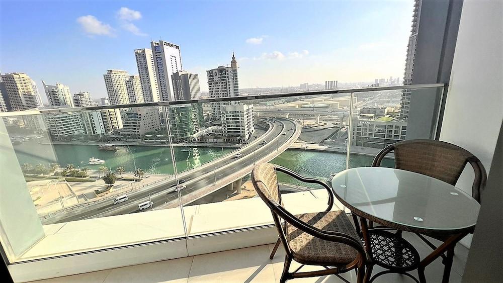 The address JBR Luxury 1 bedroom