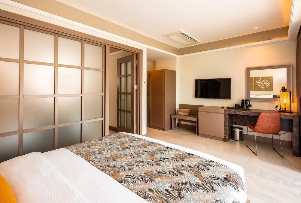 Tuana Hotels Casa Del Sol Room Type - Family Room