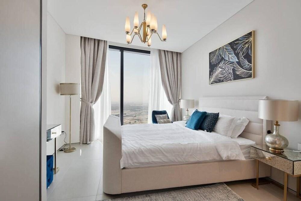 Address Jbr Beach Resort - 2bedrooms - High Floor View - Tap to explore photos