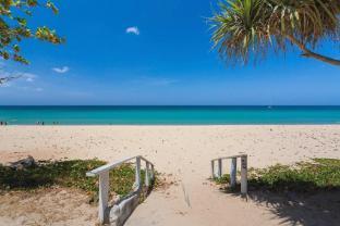 Niece Hostel Phuket - Bangtao Beach - Tap to explore photos