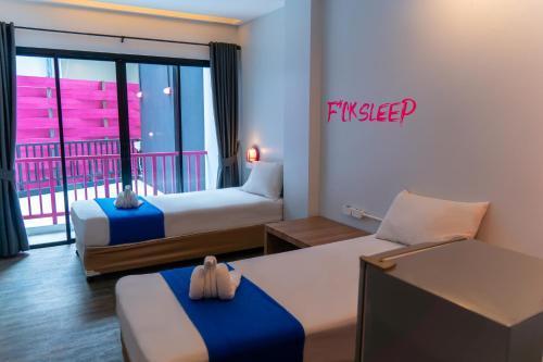 Slumber Party Surf Kata Phuket