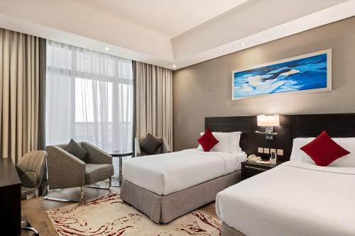 Ramada by Wyndham Dubai Barsha Heights - Tap to explore photos