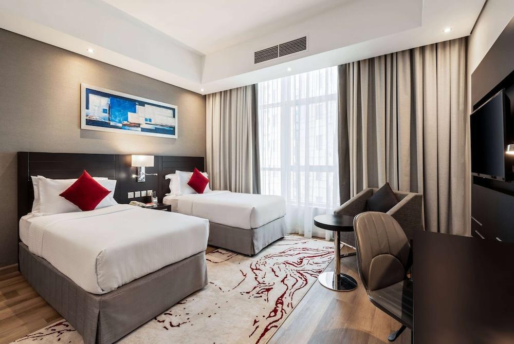 Ramada by Wyndham Dubai Barsha Heights Room Type - Explorer Twin Room Non-smoking | Dubai with Free Shuttle