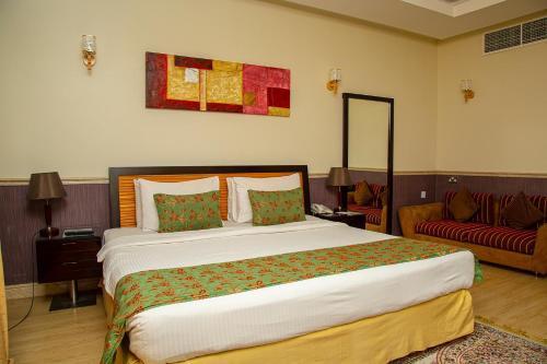 Dorus Hotel Dubai - Tap to explore photos