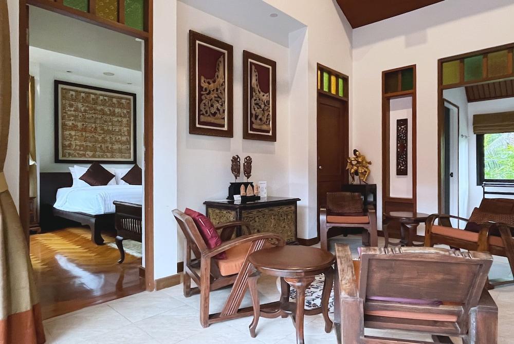 Baleeyan Room Type - Family Villa, 2 Bedrooms, Non Smoking, Pool View