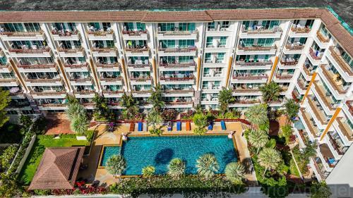 Phuket Villa Patong Beach by PHR