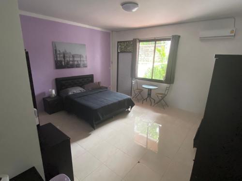 Da Puccio Rawai Guesthouse - Tap to explore photos