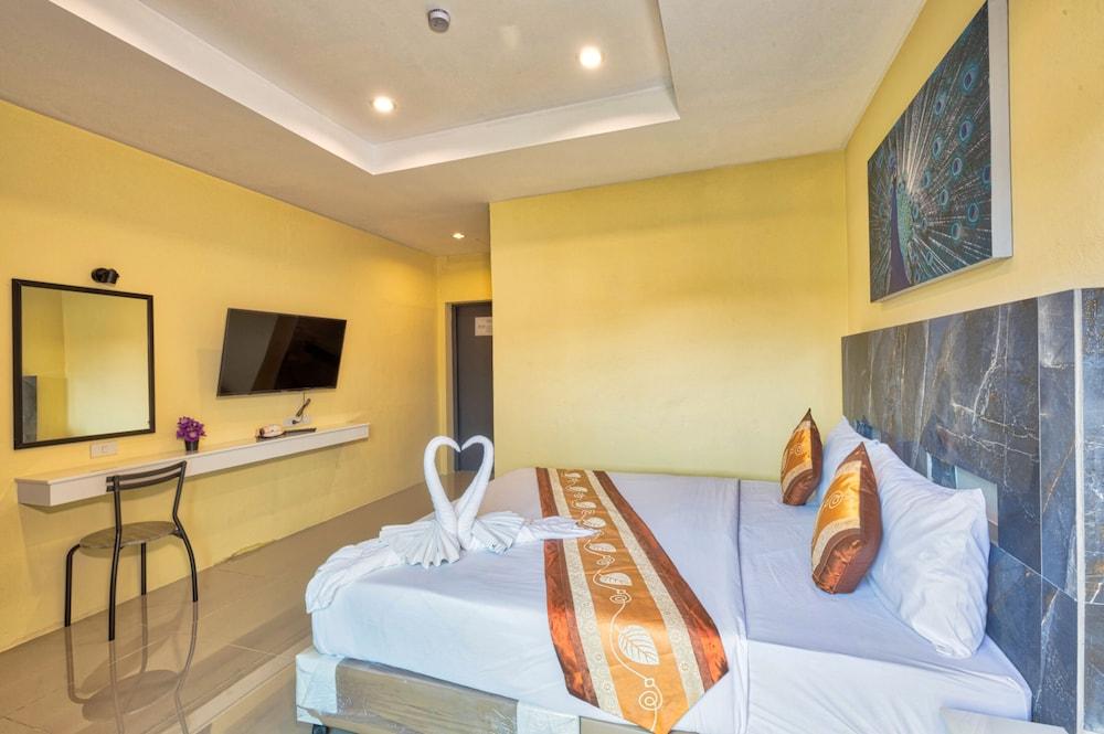 TJ Patong Hotel - Room Type - Studio
