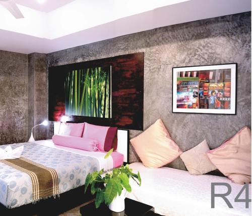 Phuket Paradiso Hotel Room Type - Standard Double or Twin Room Phuket Paradiso Hotel Room Type - Standard Double or Twin Room