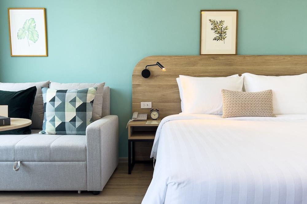 Wellness Stay and Hotel Sukhumvit 107 Room Type - Superior Double Room