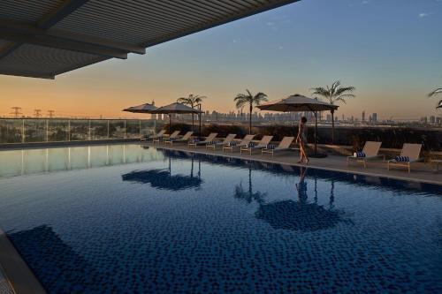 Movenpick Hotel Jumeirah Village Triangle - Tap to explore photos