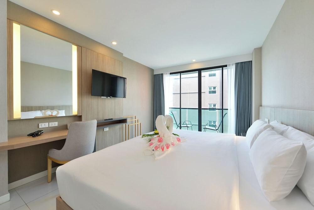 Grace Patong Hotel - Tap to explore photos