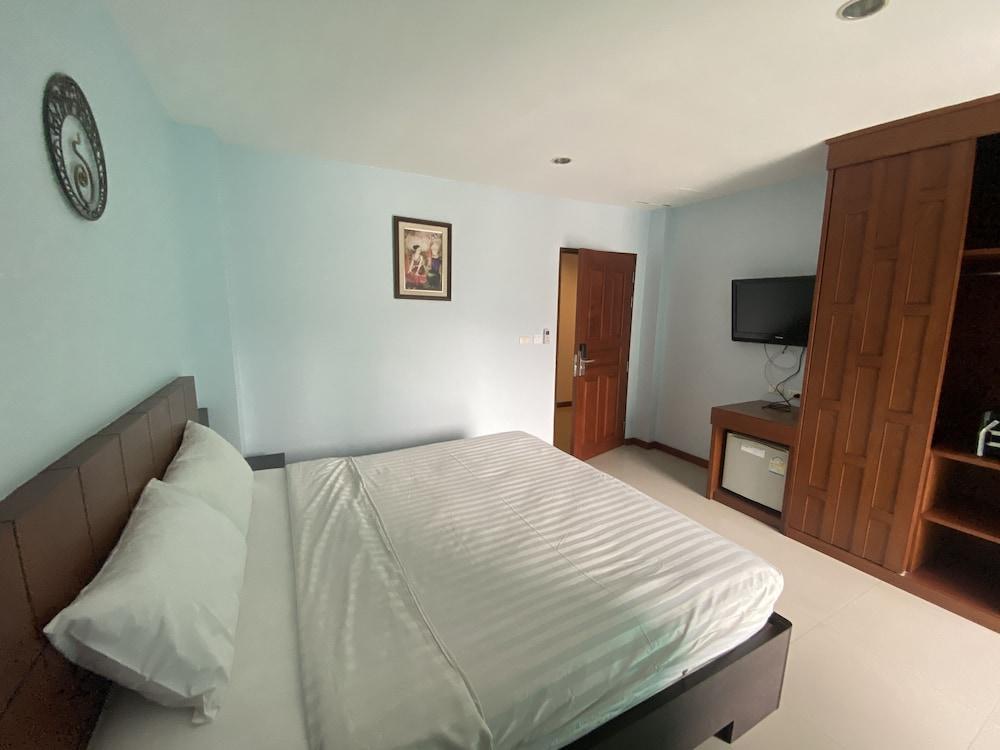 Cocoon Deva Hotel Room Type - Deluxe Double Room, Balcony